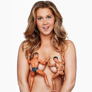Emi Shumer Nude