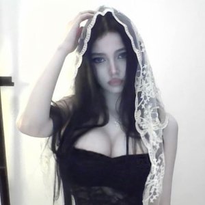 Marianna Mosesova Nude