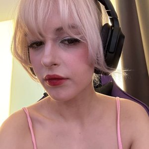 Fenechka Friklend Nude