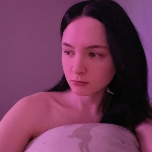 Gilticus Nude
