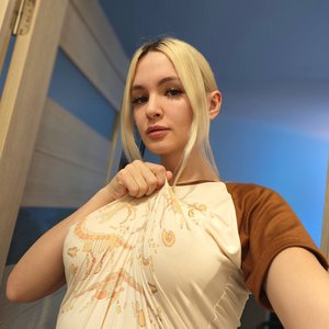 Gilticus Nude