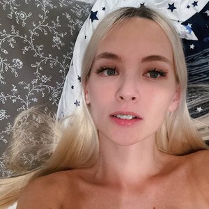 Gilticus Nude