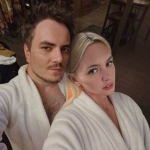 Gilticus Nude
