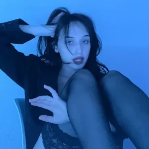 Horneyjozy Nude