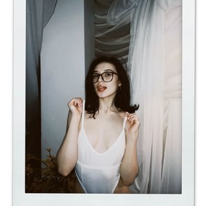 Horneyjozy Nude