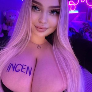 Kkselia Nude