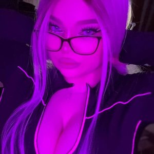 Kkselia Nude