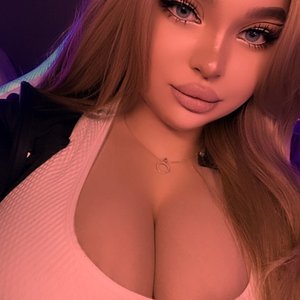 Kkselia Nude