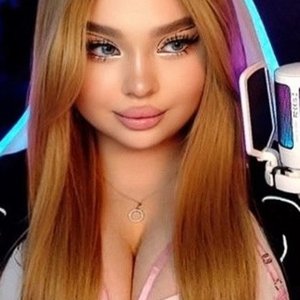 Kkselia Nude
