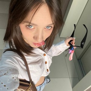 7angelinka Nude