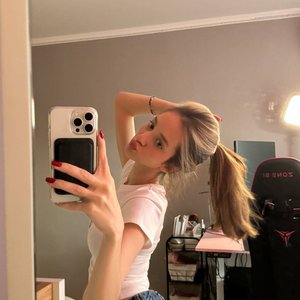 7angelinka Nude