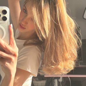 7angelinka Nude