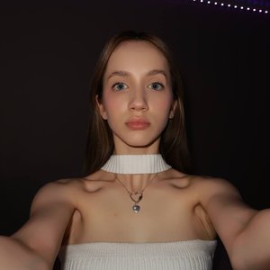 7angelinka Nude