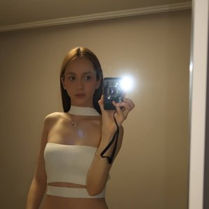 7angelinka Nude