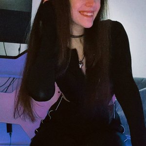 Nordvi Nude