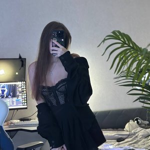 Nordvi Nude
