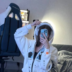Nordvi Nude