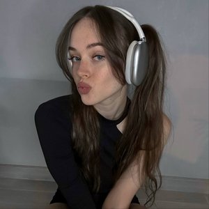 Nordvi Nude