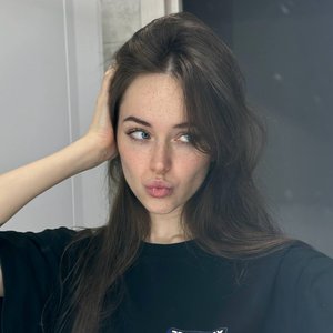 Nordvi Nude