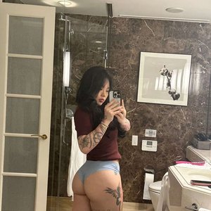 Arlene Lee Nude