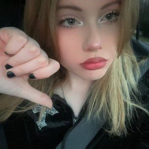Kira Avrorka Nude