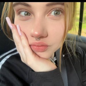 Kira Avrorka Nude