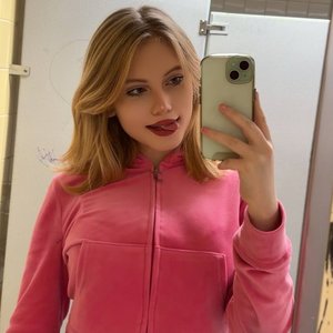 Kira Avrorka Nude