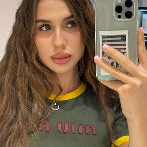 Ledi Diana Nude