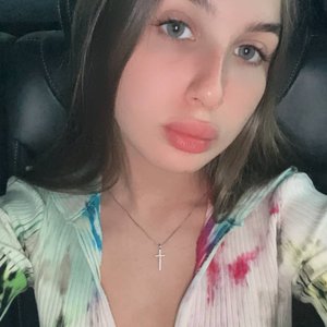 Ledi Diana Nude