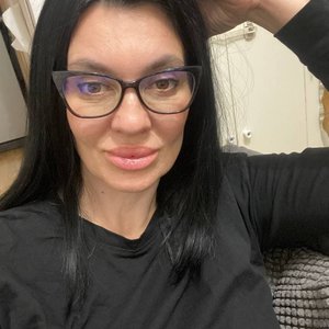 Mama Ogra Nude