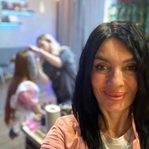 Mama Ogra Nude