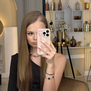 Milana Star Nude