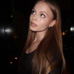 Milana Star Nude