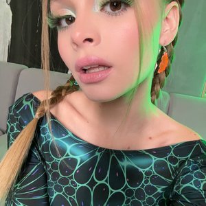 Milana Star Nude