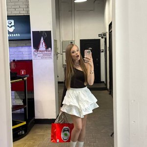 Milana Star Nude