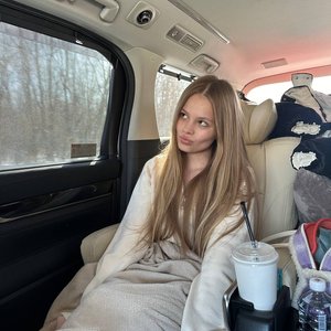 Milana Star Nude