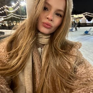 Milana Star Nude