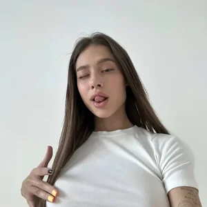 Tati Nude