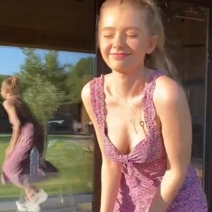 Anastasiya Ukolova Nude