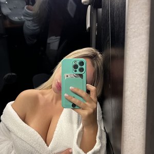 Anna Kostenko Nude