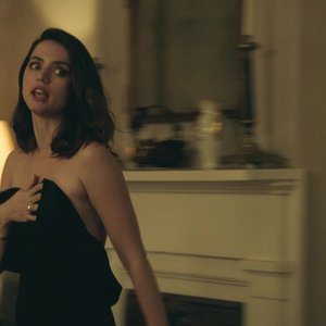 Ana De Armas Nude