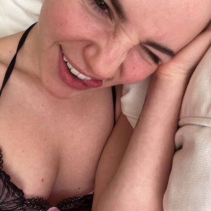 Maryana Ro Nude