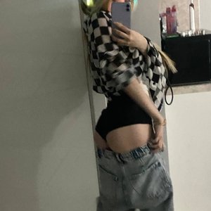 Fasolka Nude