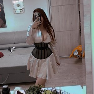 Arina Bulanova Nude