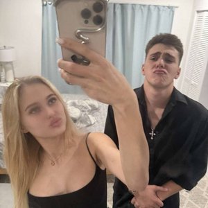 Arina Savastru Nude
