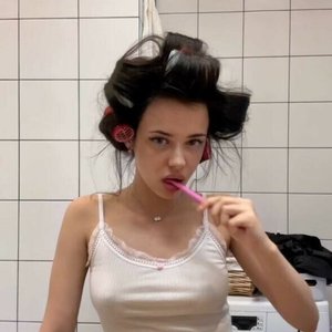 Alena Chaykina Nude