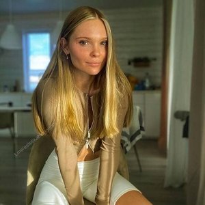 Smekalka Nude