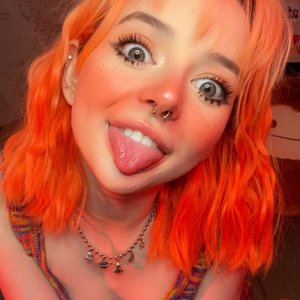 Kiti Ket Nude