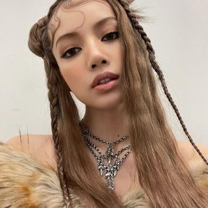 Lisa Nude