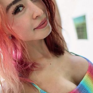 Liqueen Nude